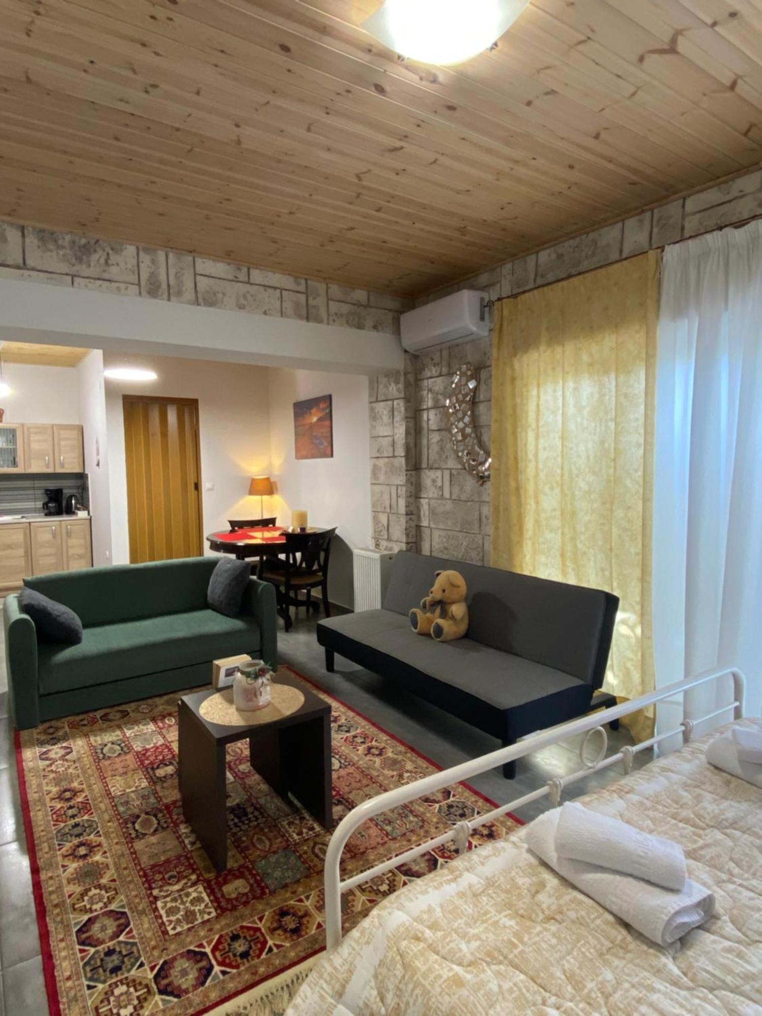 D&M Studio Ριο Πατρα Patras Extérieur photo